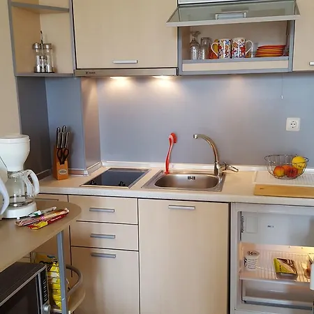 C32 In Dream Complex Ravda