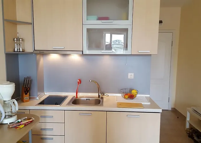 C32 In Dream Complex * Ravda